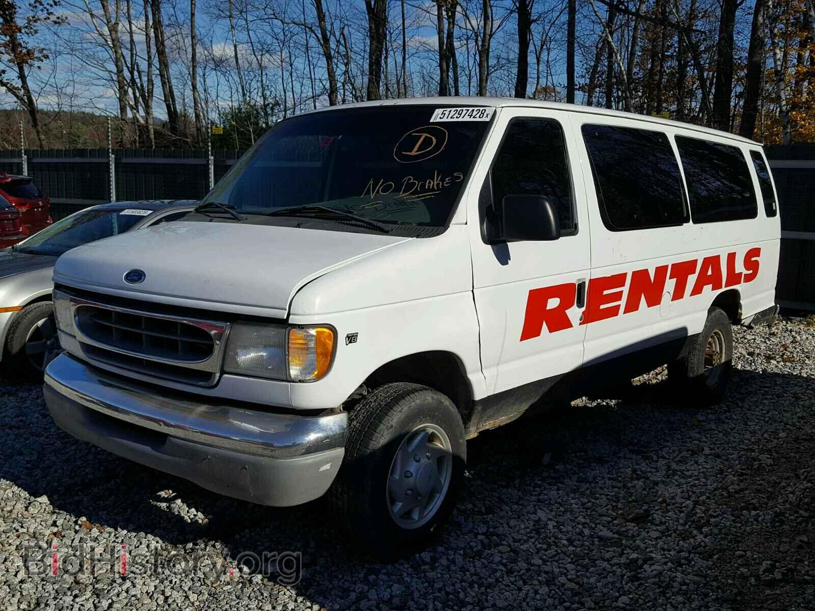 2000 FORD ECONOLINE - VIN: 1FBSS31L6YHB58602 - Photo 2