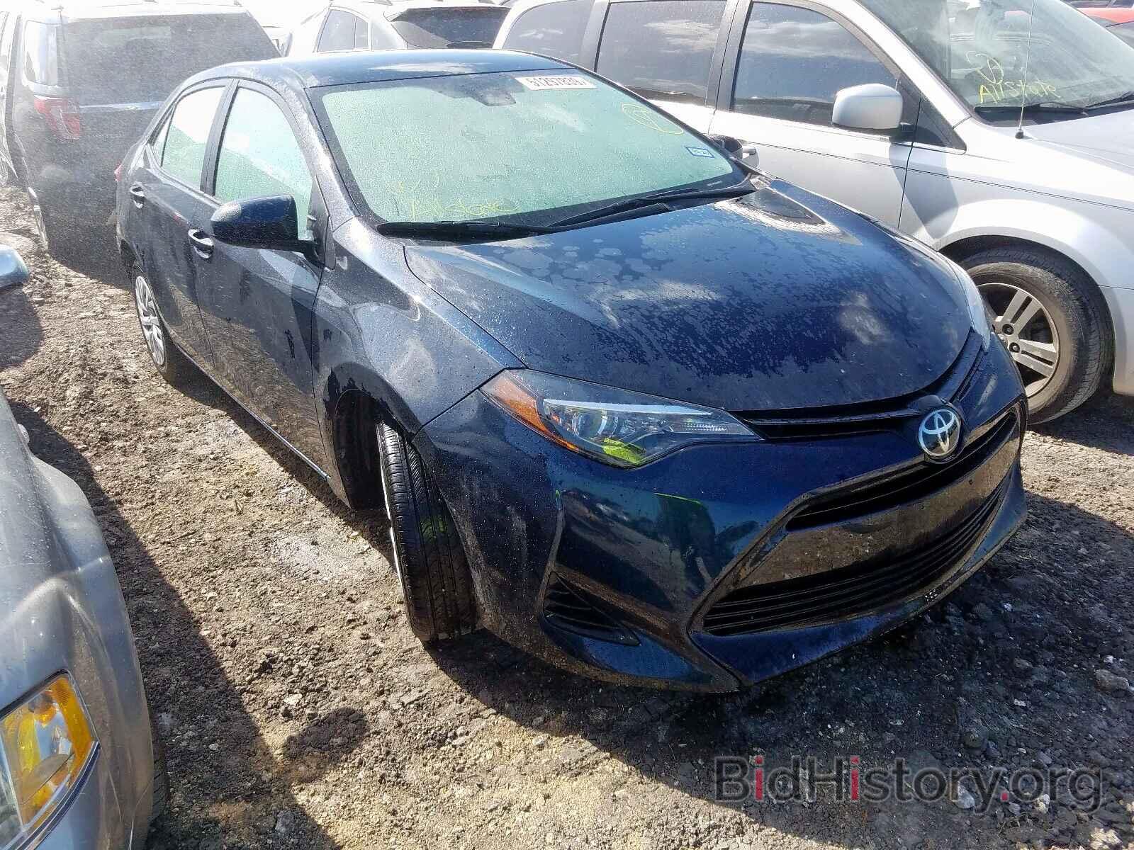 Photo 5YFBURHEXKP884748 - TOYOTA COROLLA 2019