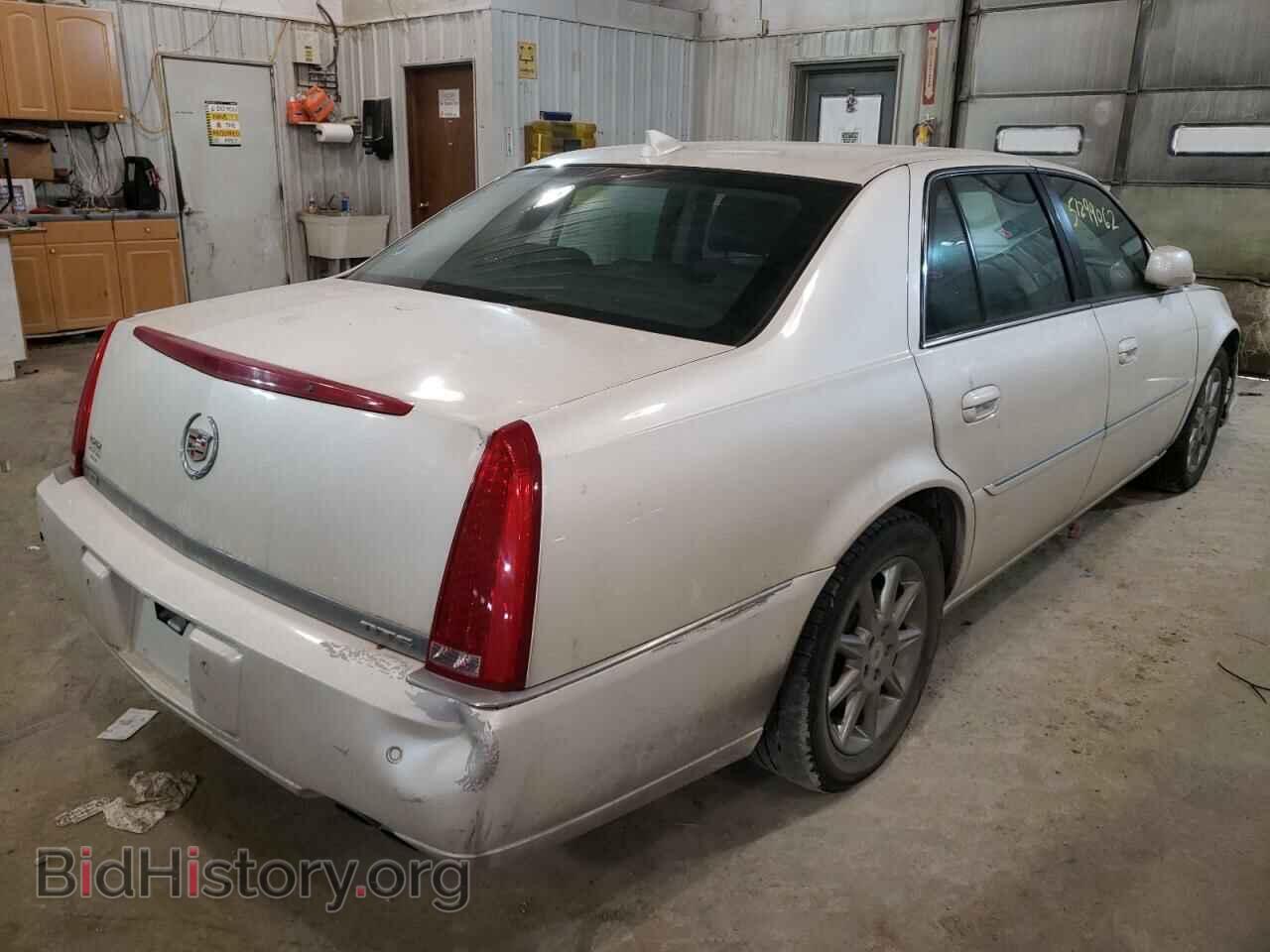 2011 CADILLAC DTS - VIN: 1G6KD5E66BU126255 - Фото 4