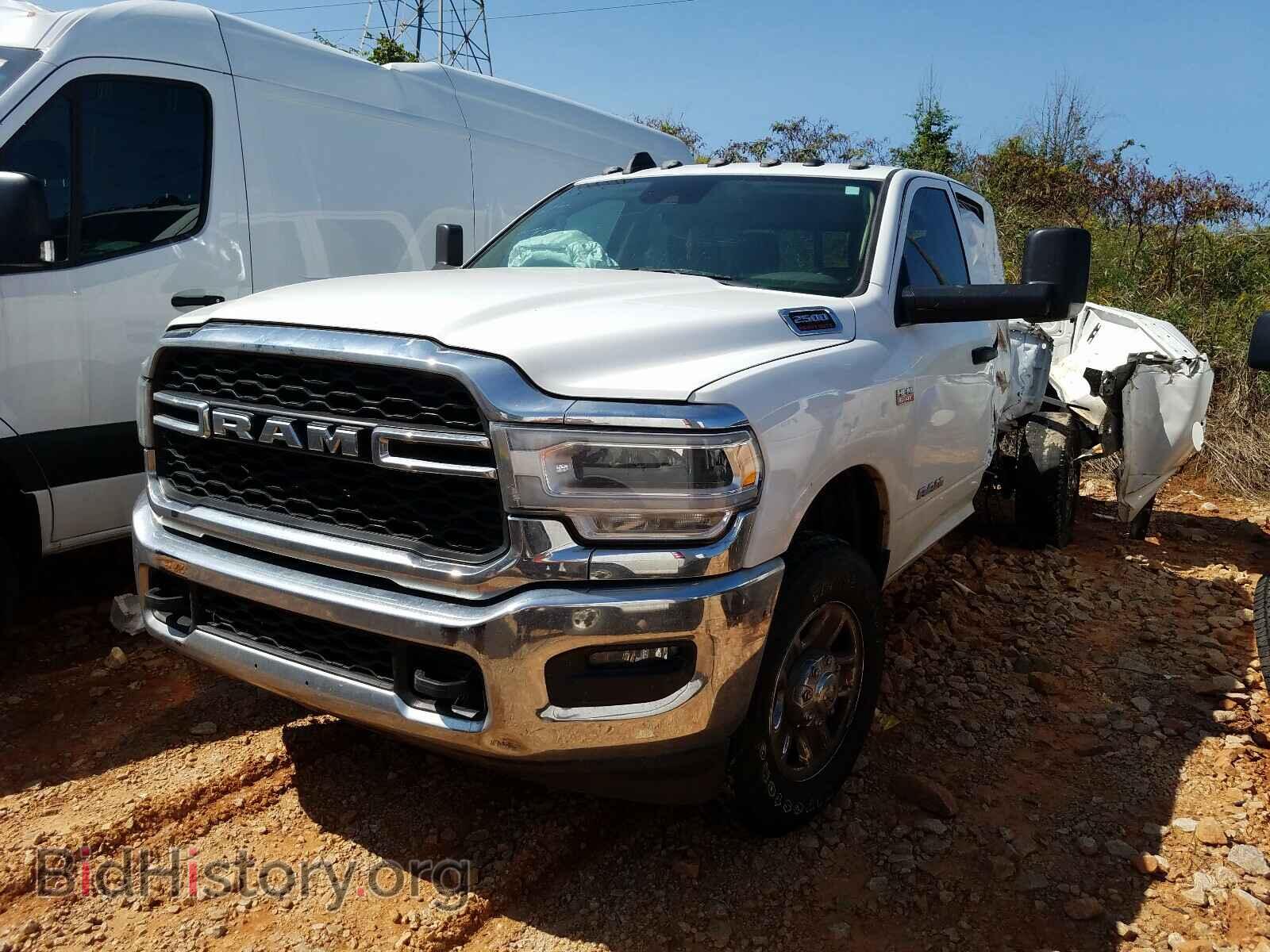 2019 RAM 2500 - VIN: 3C6UR5CJ8KG593086 - Фото 2