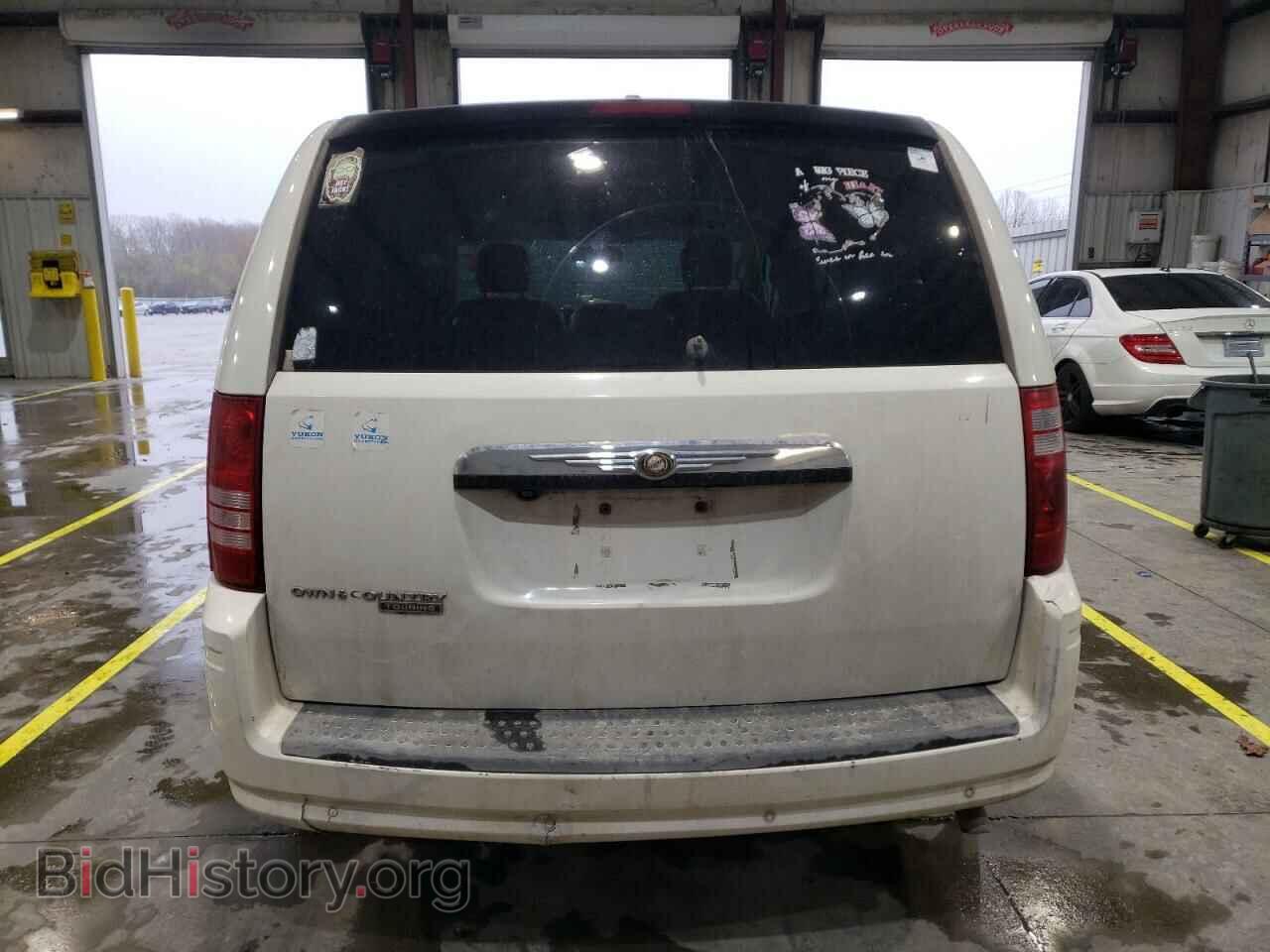 2008 CHRYSLER MINIVAN - VIN: 2A8HR54P78R768842 - Фото 6