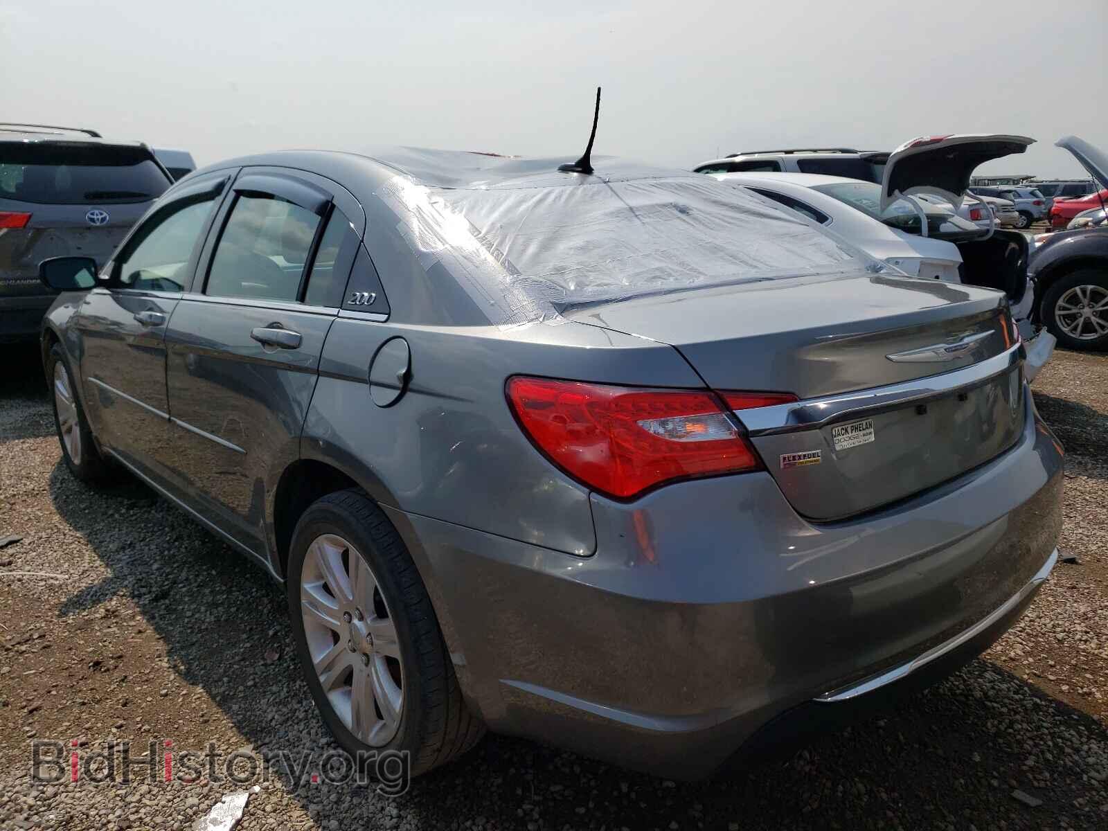 2012 CHRYSLER 200 - VIN: 1C3CCBBG0CN225833 - Фото 3