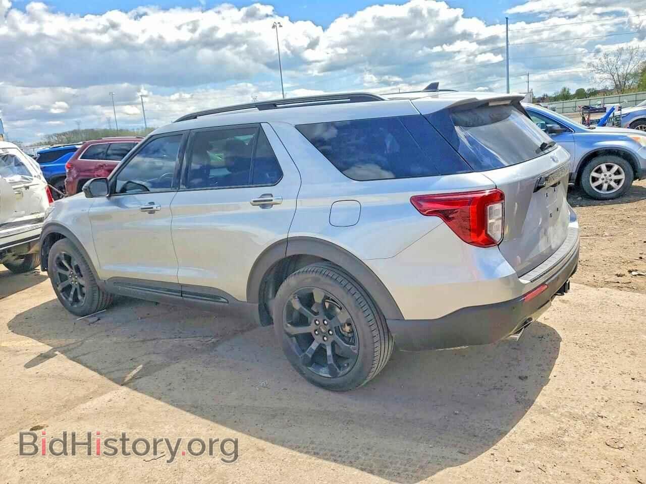2024 FORD EXPLORER - VIN: 1FMSK8KH6RGA00511 - Photo 2