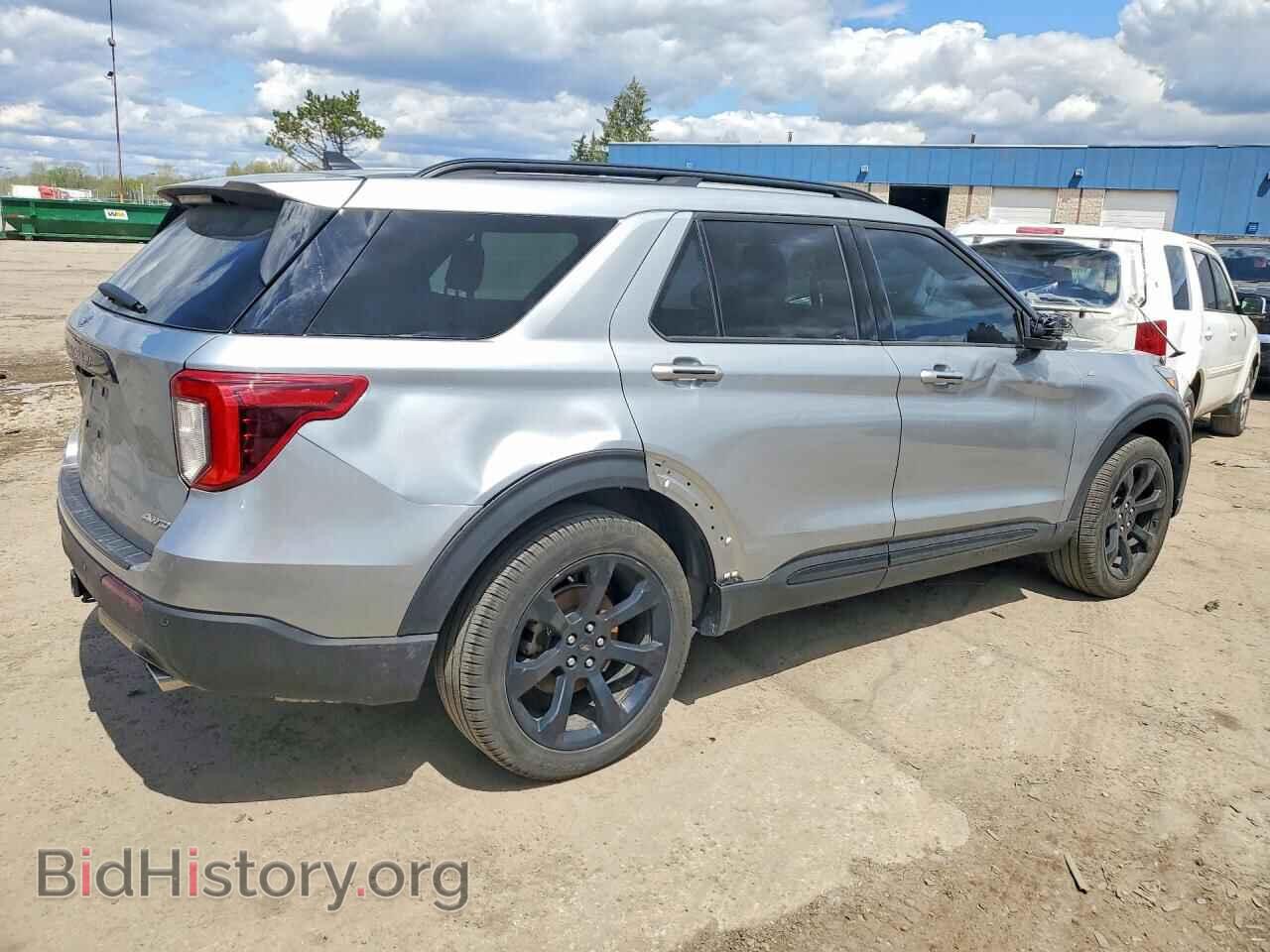 2024 FORD EXPLORER - VIN: 1FMSK8KH6RGA00511 - Photo 3