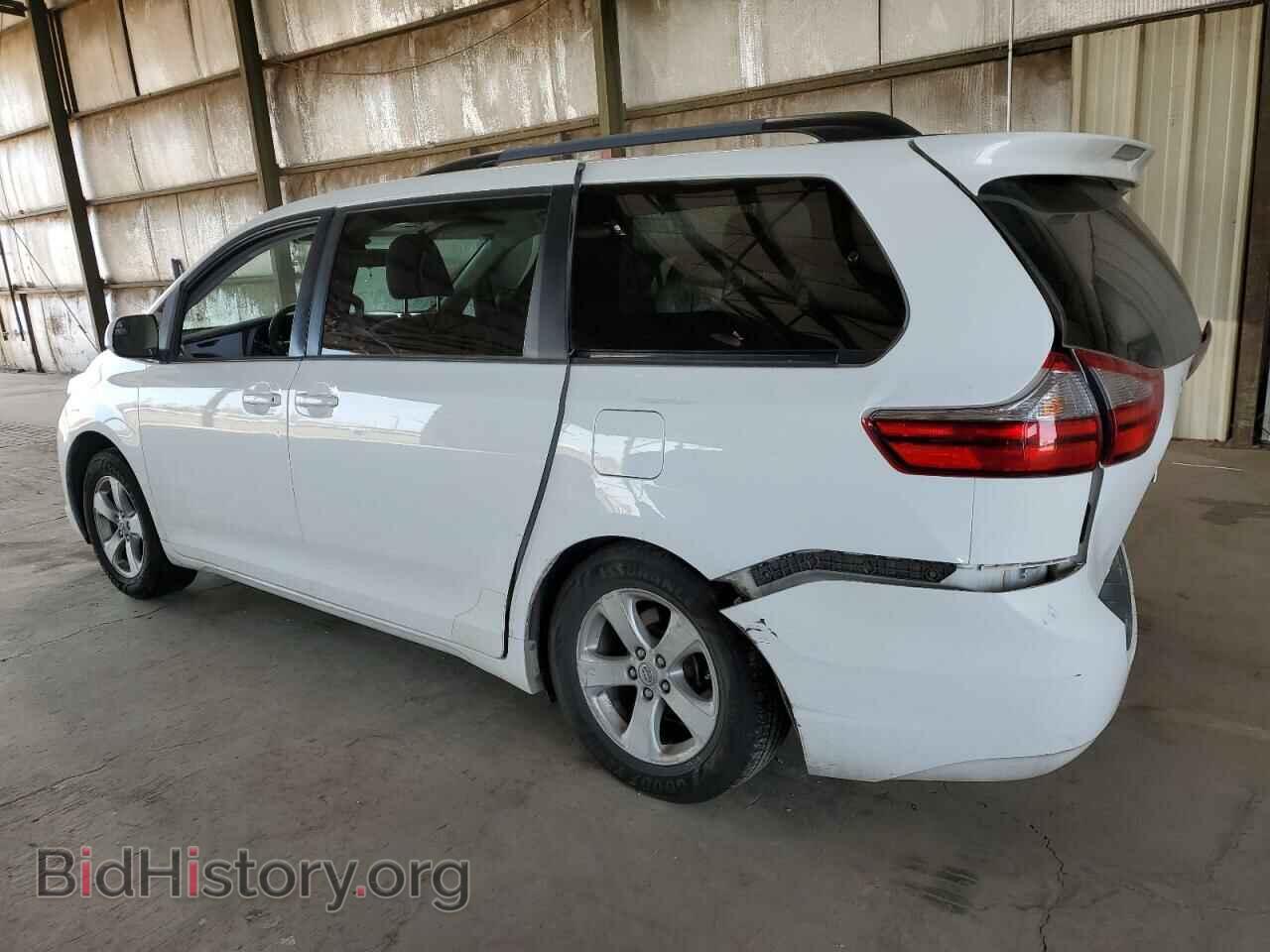 2017 TOYOTA All Models - VIN: 5TDKZ3DC4HS810857 - Фото 2