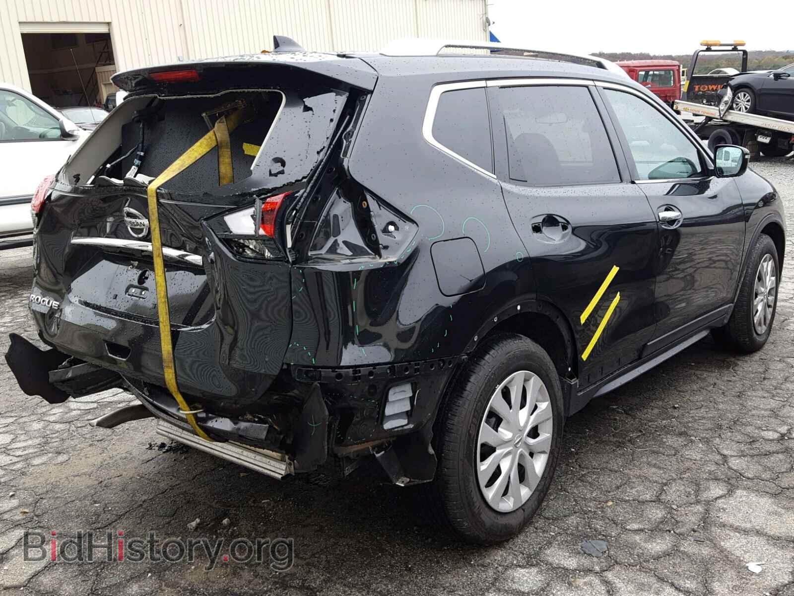 2017 NISSAN ROGUE S - VIN: 5N1AT2MTXHC731908 - Фото 4