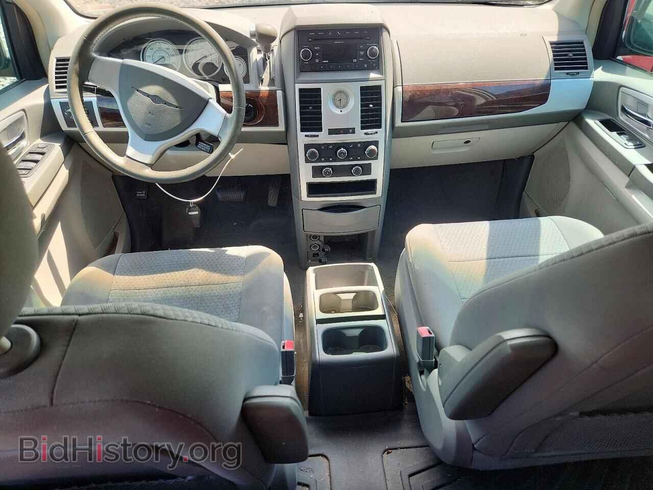 2010 CHRYSLER MINIVAN - VIN: 2A4RR5D1XAR192946 - Фото 8