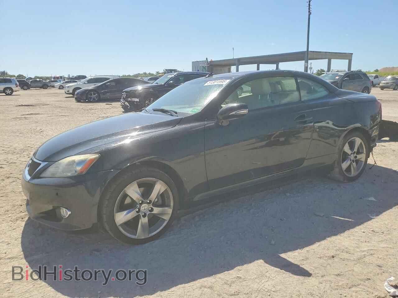 Photo JTHFF2C21A2506149 - LEXUS IS 2010