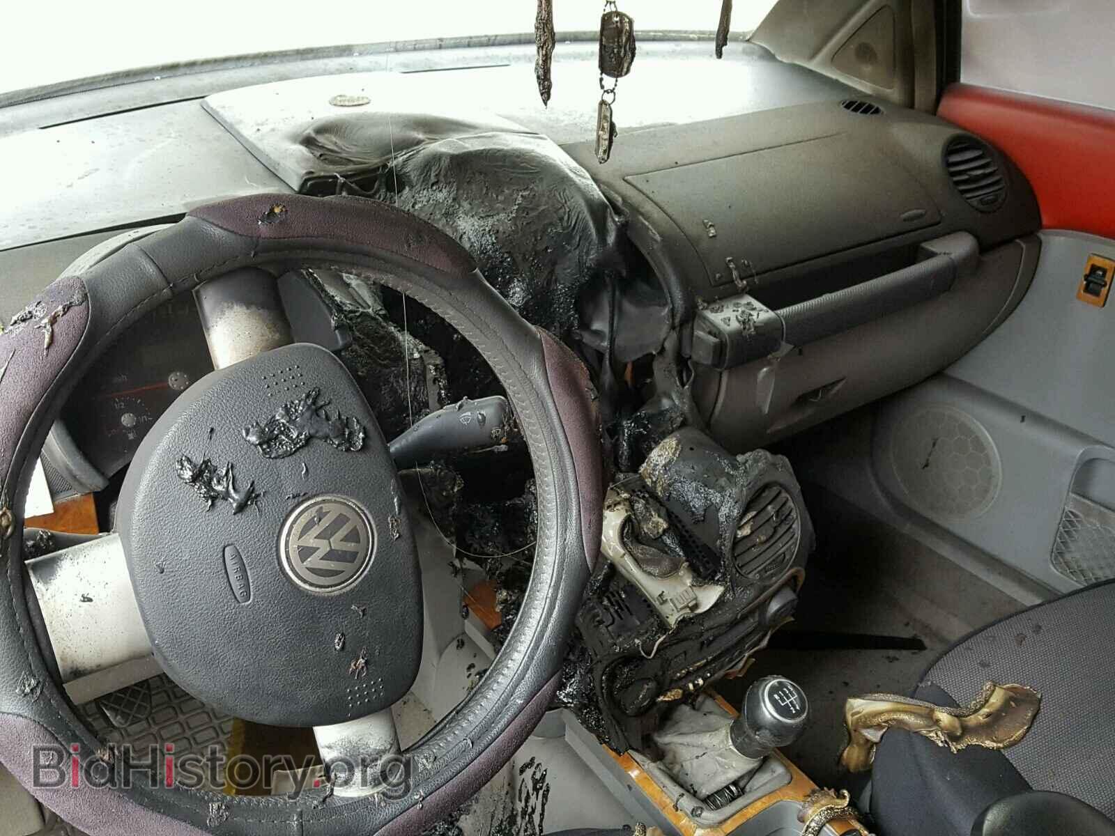 2000 VOLKSWAGEN BEETLE - VIN: 3VWCA21C3YM491734 - Фото 9