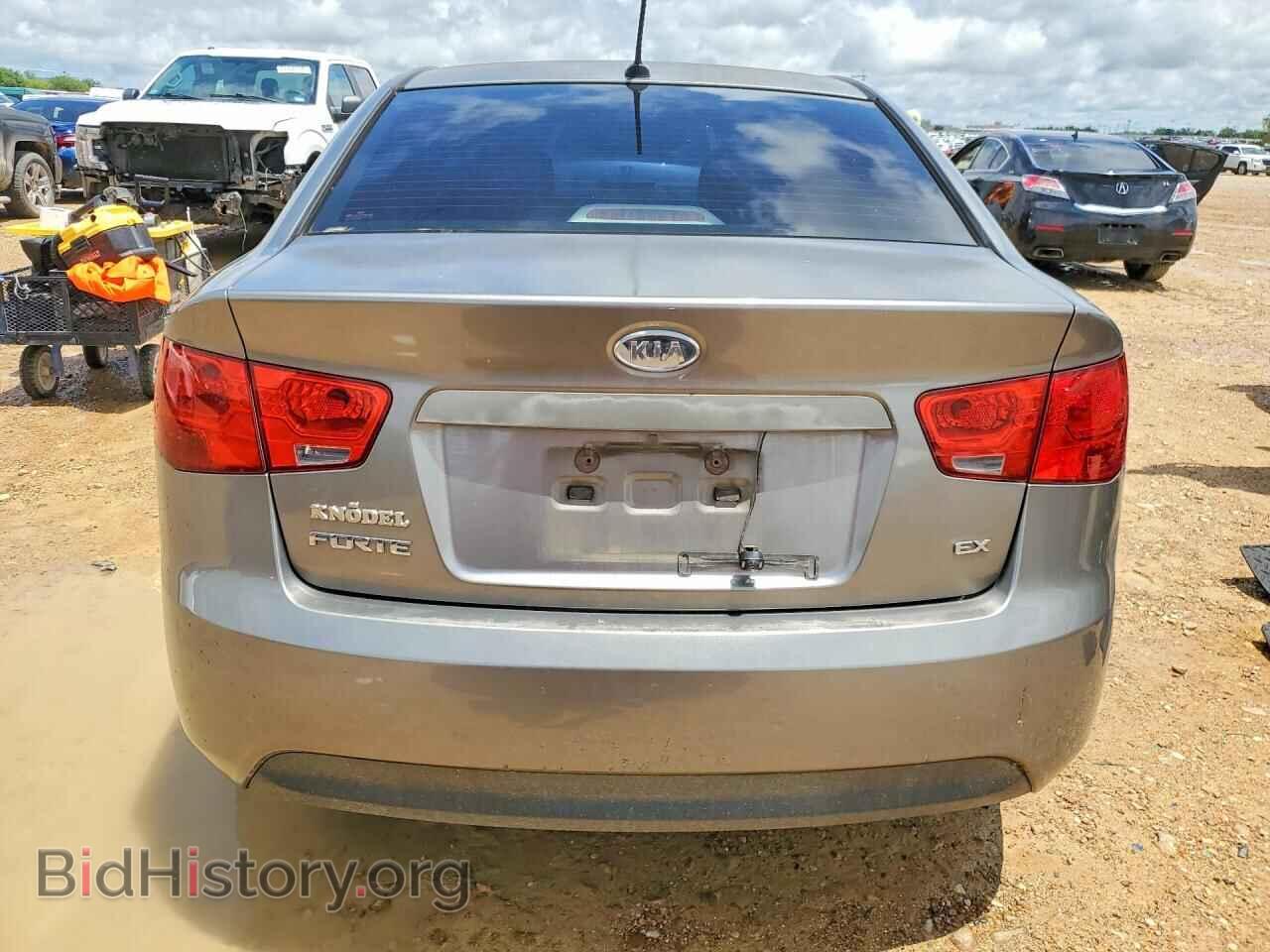 2011 KIA FORTE - VIN: KNAFU4A24B5888597 - Фото 6