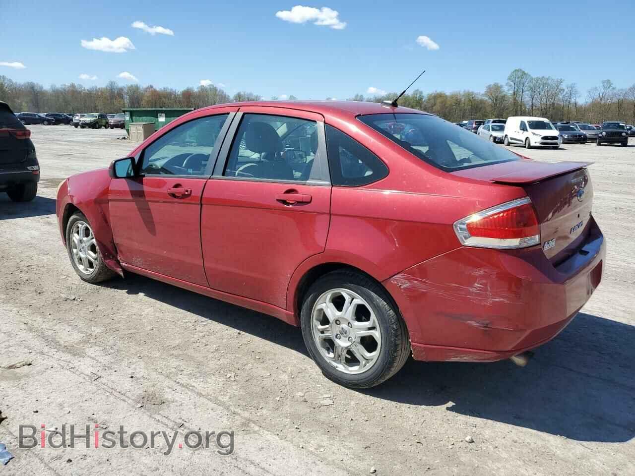 2009 FORD FOCUS - VIN: 1FAHP36N39W140255 - Photo 2