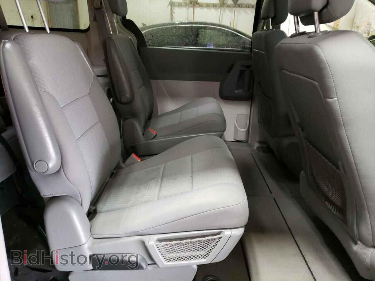 2010 CHRYSLER MINIVAN - VIN: 2A4RR5D13AR338328 - Photo 6