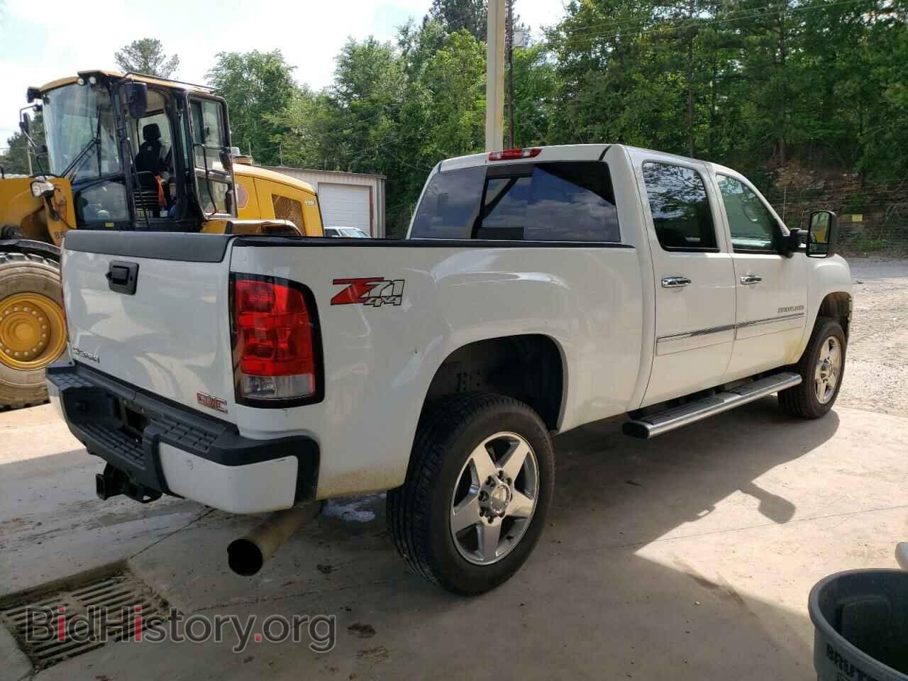 2013 GMC SIERRA - VIN: 1GT125E83DF209388 - Фото 3