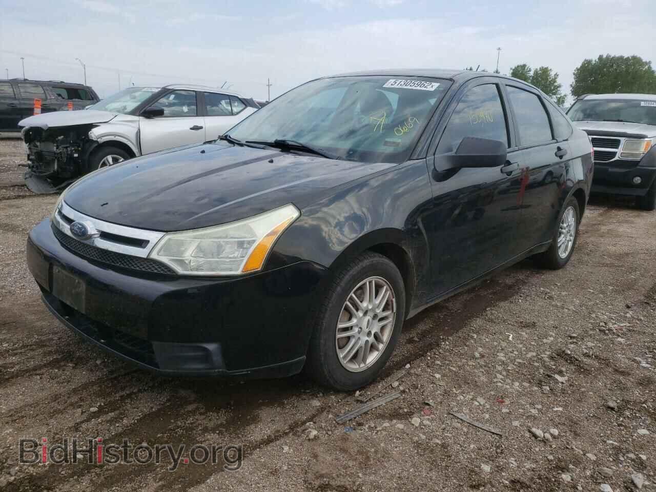 2009 FORD FOCUS - VIN: 1FAHP35N79W230669 - Фото 2