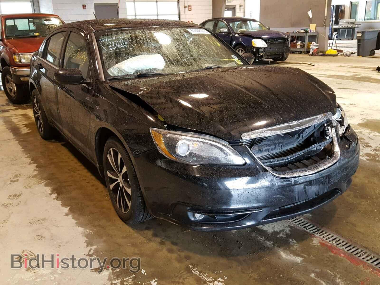 Фотография 1C3BC8FG2BN567338 - CHRYSLER 200 2011