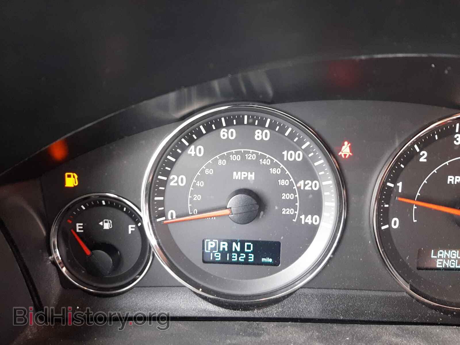 2006 JEEP COMMANDER - VIN: 1J8HH48N76C239192 - Фото 8