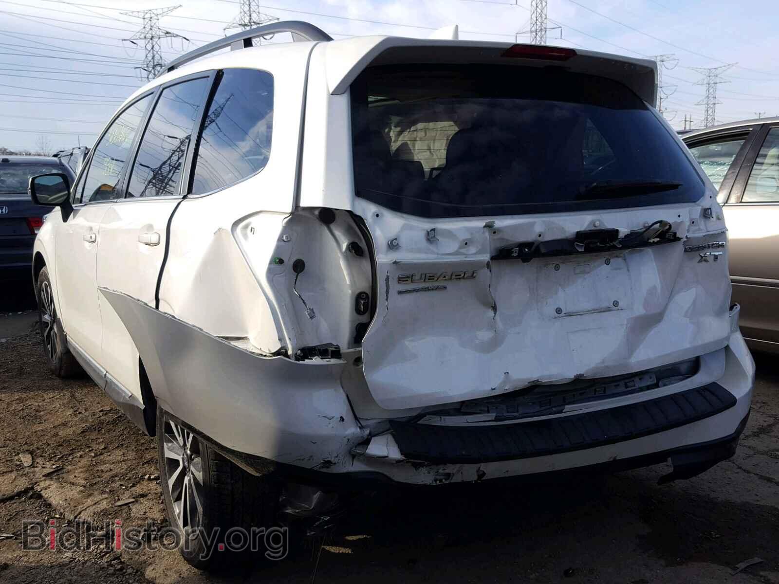 2017 SUBARU FORESTER - VIN: JF2SJGTC3HH442113 - Фото 3