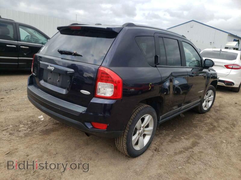 2011 Jeep COMPASS (VIN 1J4NF1FB9BD150309) — photo 4 of 10