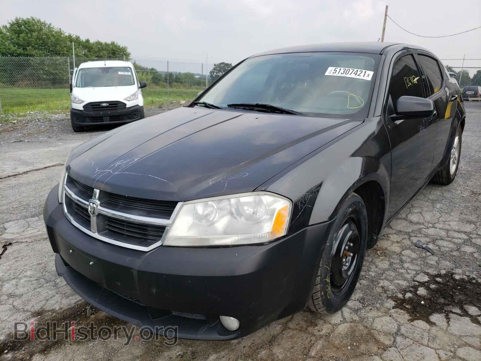 2010 DODGE AVENGER - VIN: 1B3CC5FB5AN136267 - Photo 2