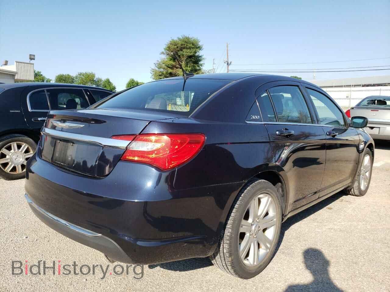 2012 CHRYSLER 200 - VIN: 1C3CCBBG7CN297029 - Фото 4