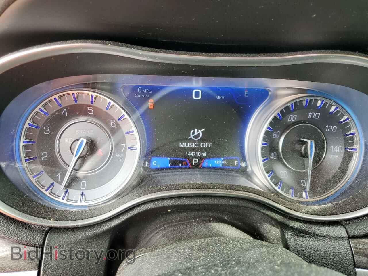 2019 CHRYSLER 300 - VIN: 2C3CCARG9KH626739 - Фото 9
