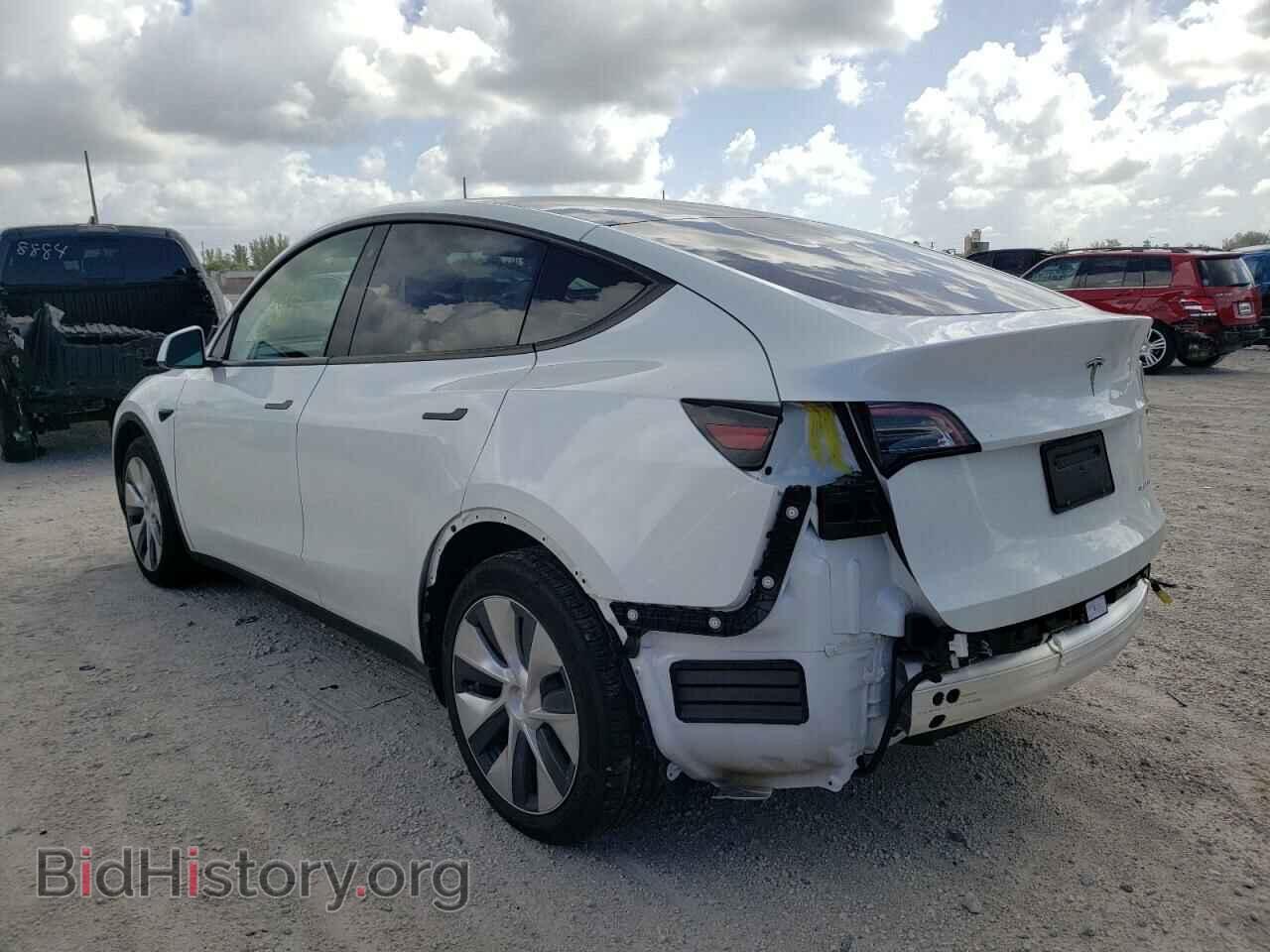 2022 TESLA MODEL Y - VIN: 7SAYGDEE5NF331503 - Фото 3