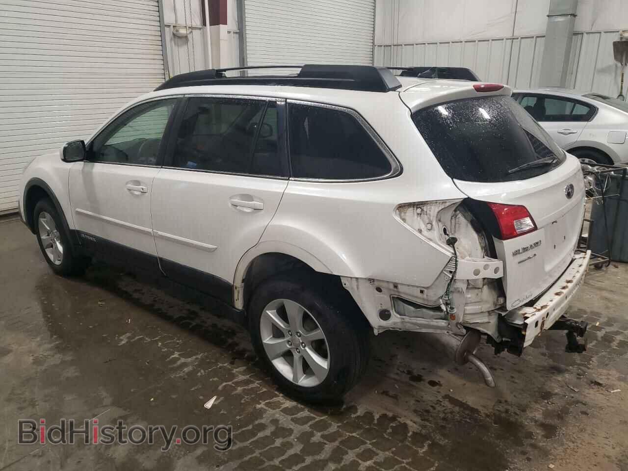 2014 SUBARU OUTBACK - VIN: 4S4BRCCC1E3321701 - Photo 2