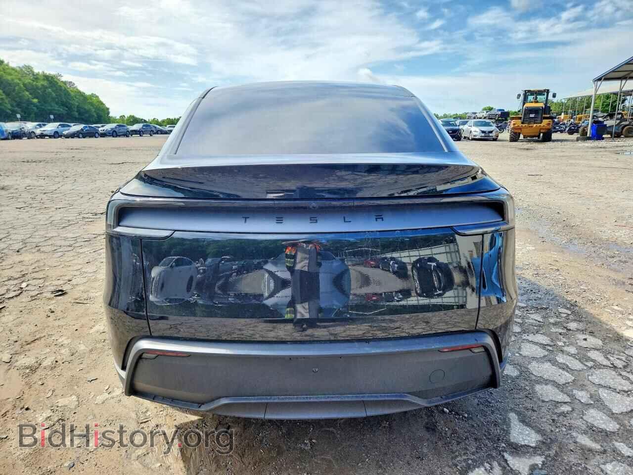 2026 TESLA MODEL Y - VIN: 7SAYGDEDXTA437348 - Фото 6