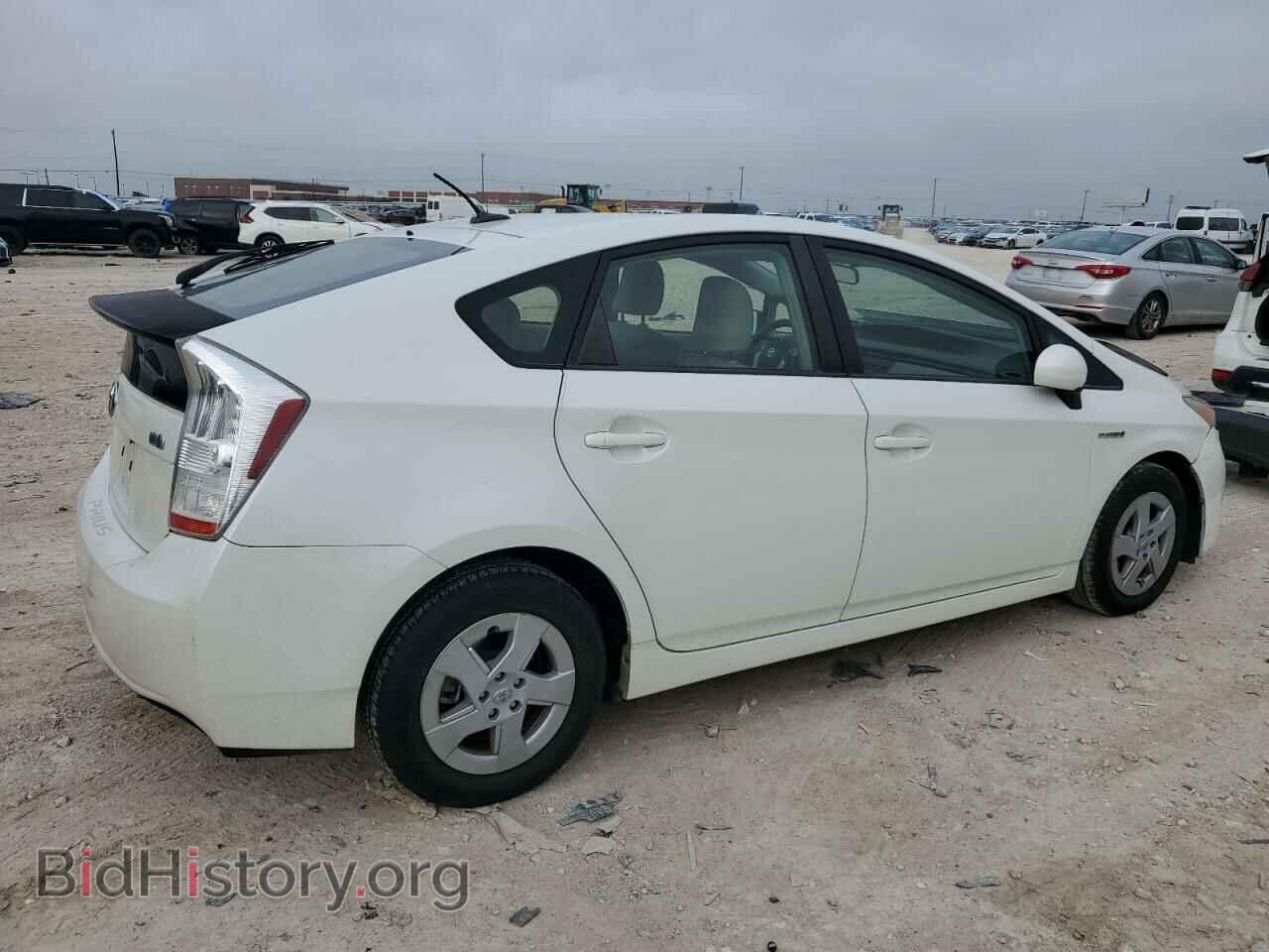 2011 TOYOTA PRIUS - VIN: JTDKN3DU6B1445896 - Фото 3
