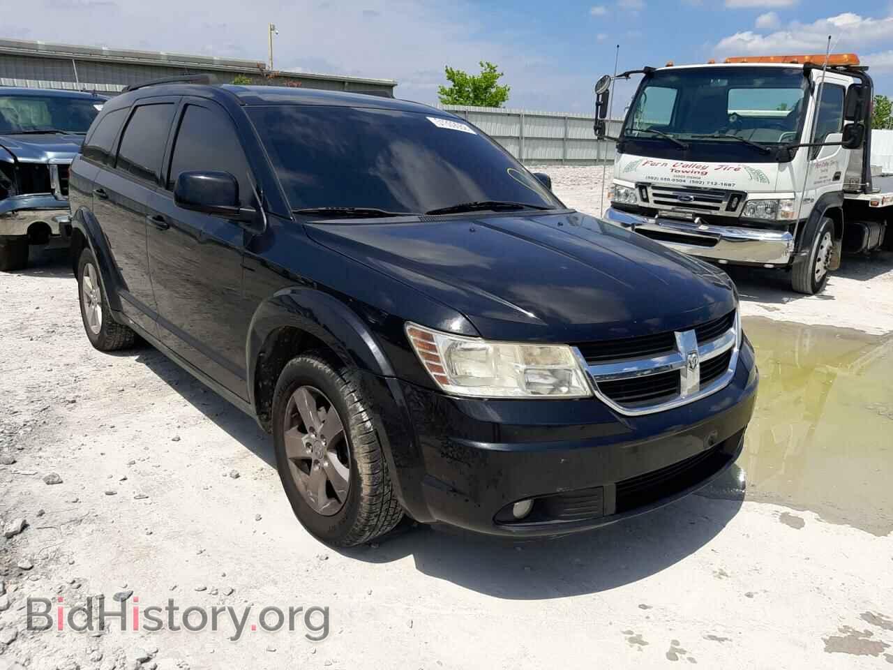 Фотография 3D4PG5FV1AT270050 - DODGE JOURNEY 2010
