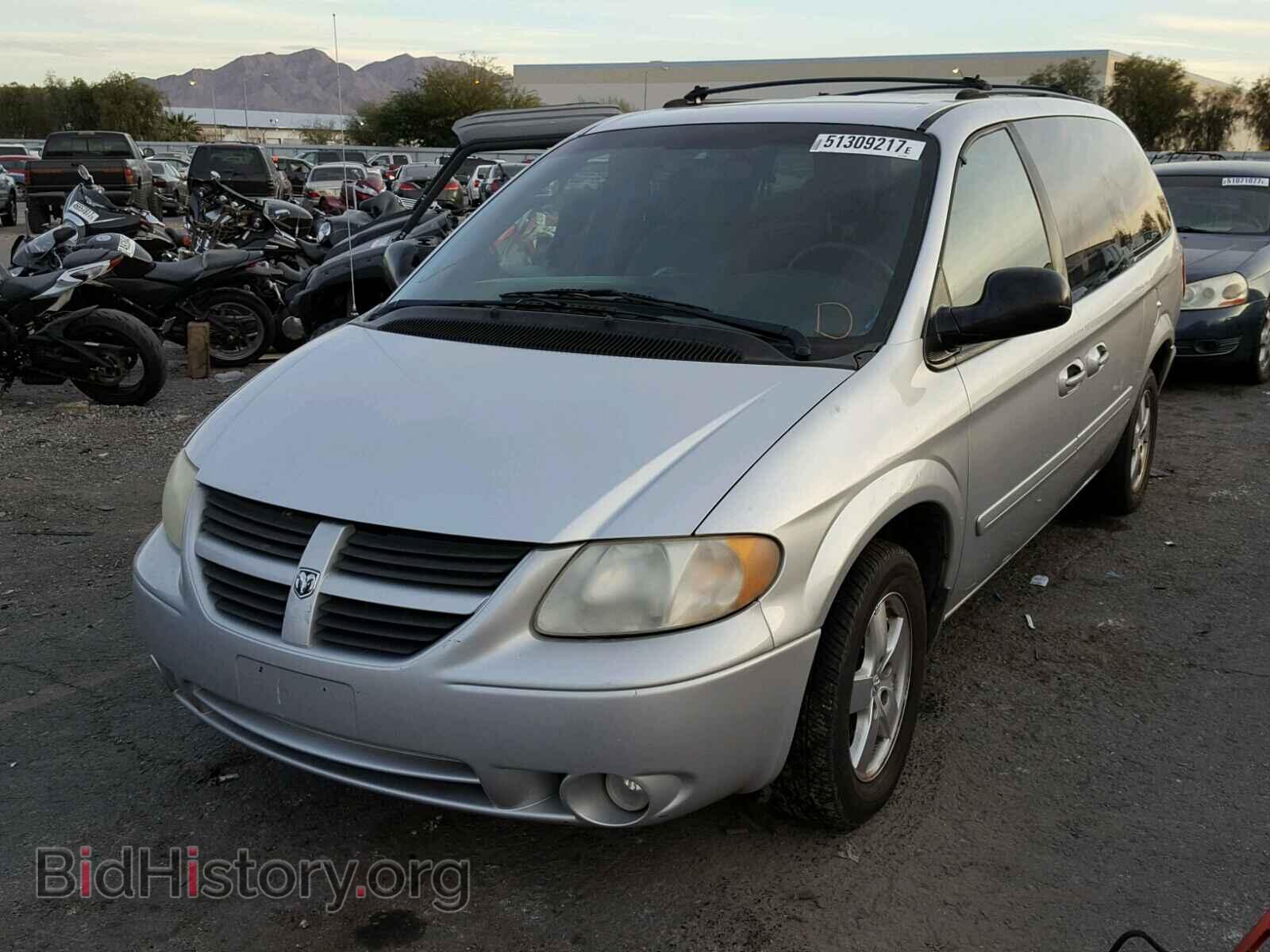 2005 DODGE CARAVAN - VIN: 2D4GP44L95R166068 - Фото 2