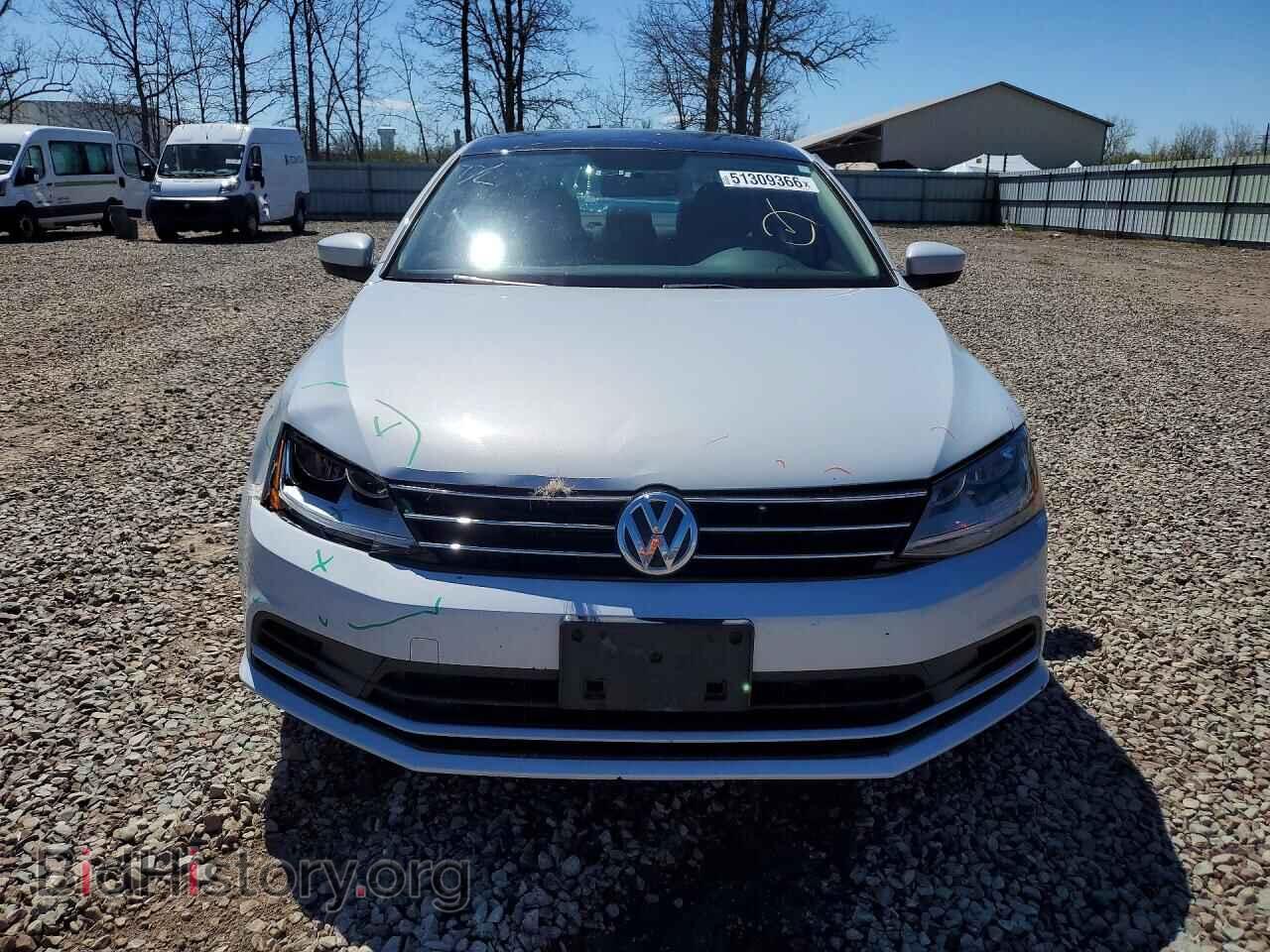 2017 VOLKSWAGEN JETTA - VIN: 3VW2B7AJ4HM295452 - Фото 5