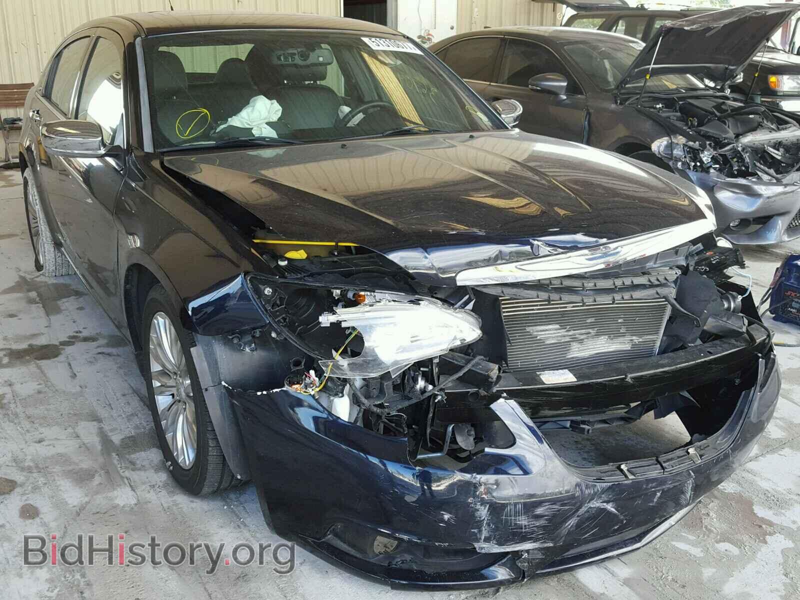 Photo 1C3BC2FG4BN525265 - CHRYSLER 200 2011
