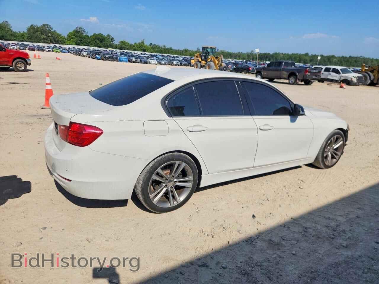 2015 BMW 3 SERIES - VIN: WBA3A5C51FF609549 - Фото 3