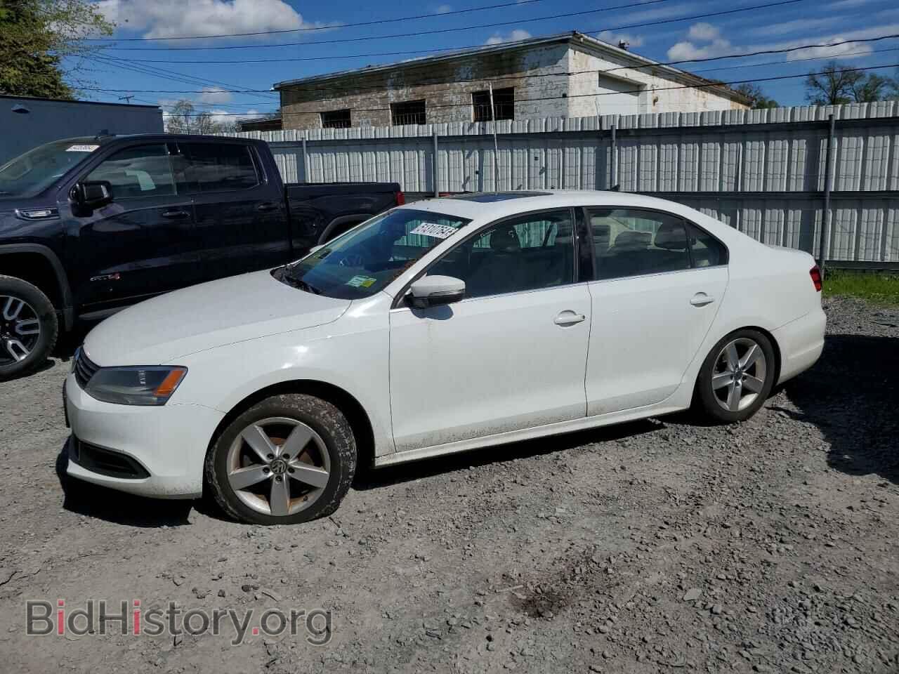 Фотография 3VW3L7AJ9EM414450 - VOLKSWAGEN JETTA 2014