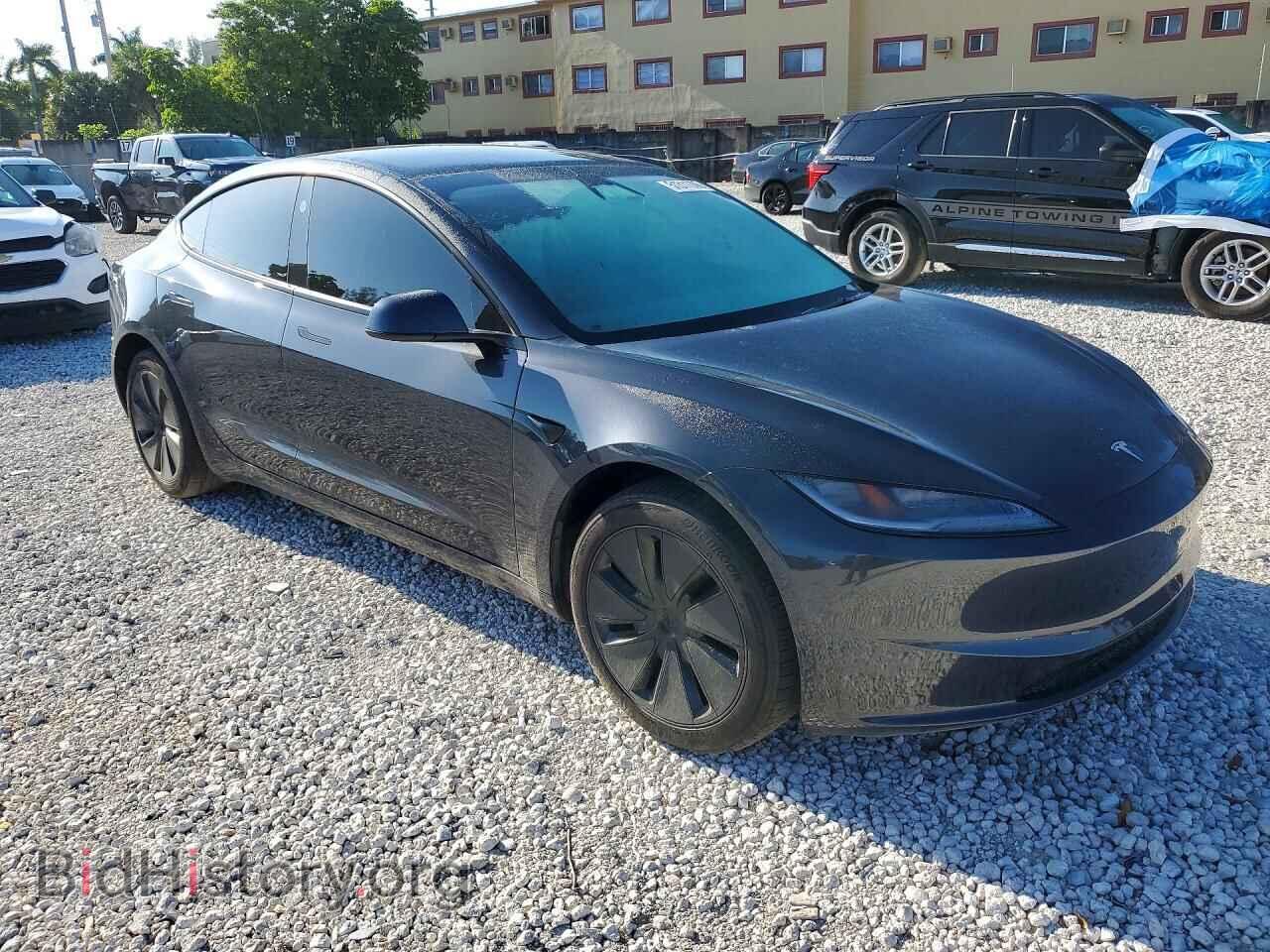 2025 TESLA MODEL 3 - VIN: 5YJ3E1EAXSF976149 - Photo 4