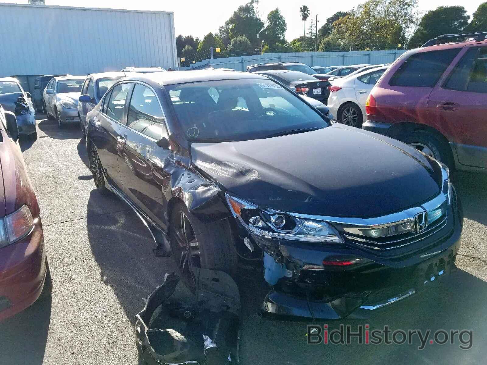 Photo 1HGCR2F15HA173857 - HONDA ACCORD SPO 2017