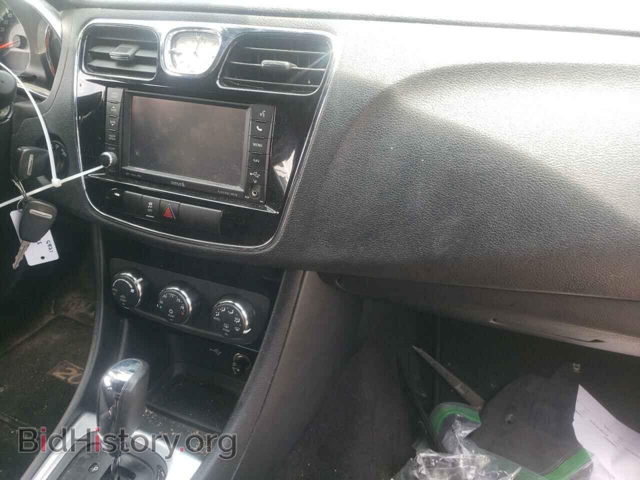 2012 CHRYSLER 200 - VIN: 1C3CCBBB6CN288732 - Фото 9