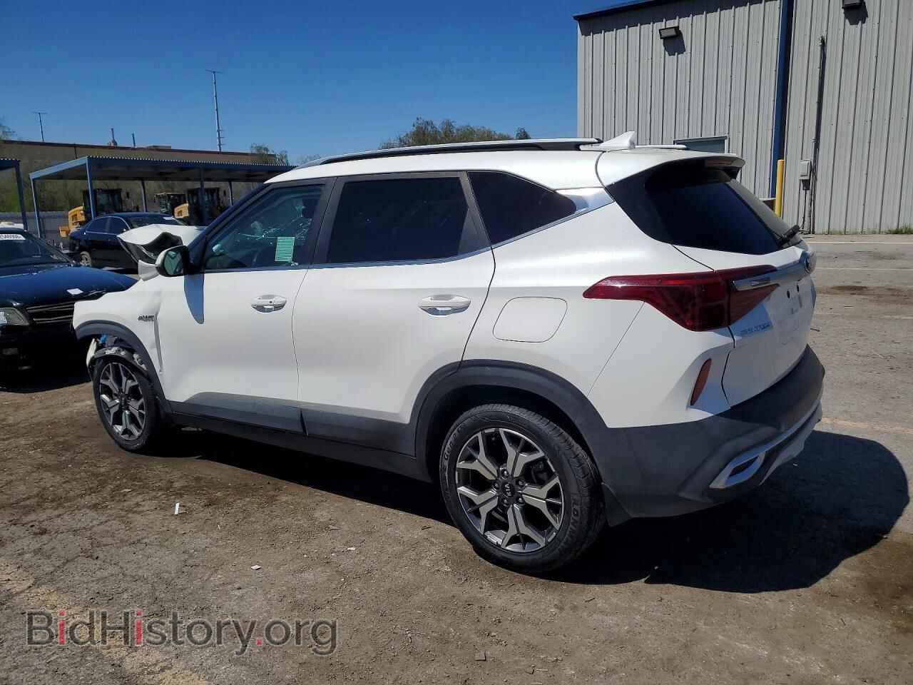 2021 KIA SELTOS - VIN: KNDERCAA4M7177152 - Photo 2