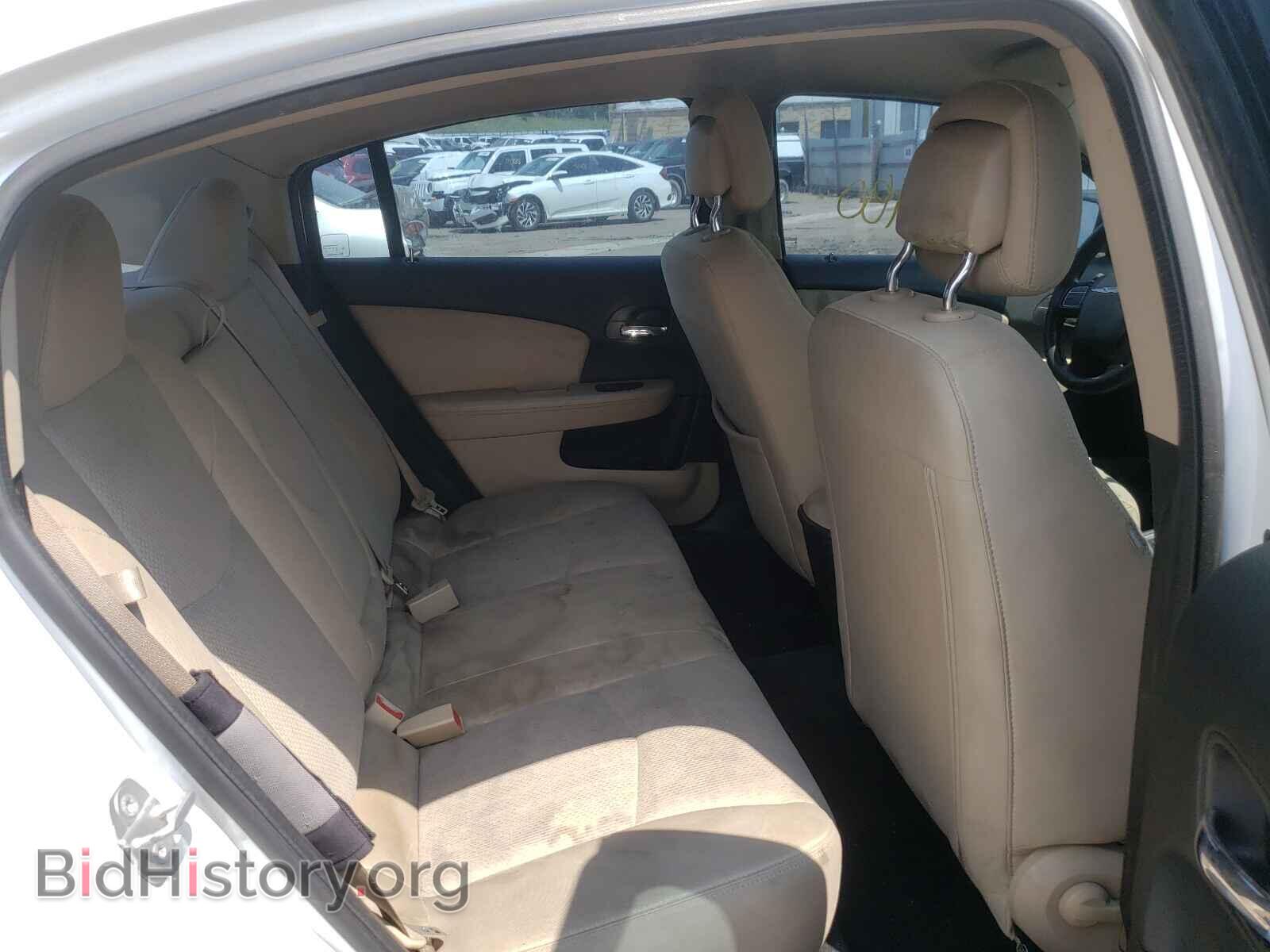 2013 CHRYSLER 200 - VIN: 1C3CCBAB3DN670638 - Фото 6