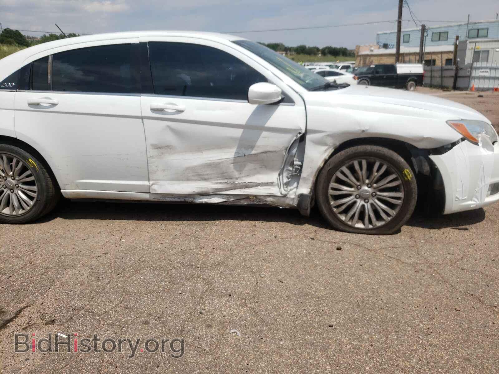 2013 CHRYSLER 200 - VIN: 1C3CCBAB3DN670638 - Фото 9