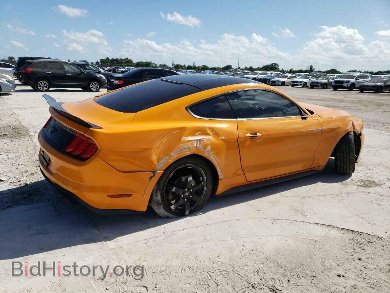 2018 FORD MUSTANG - VIN: 1FA6P8TH7J5153166 - Фото 3
