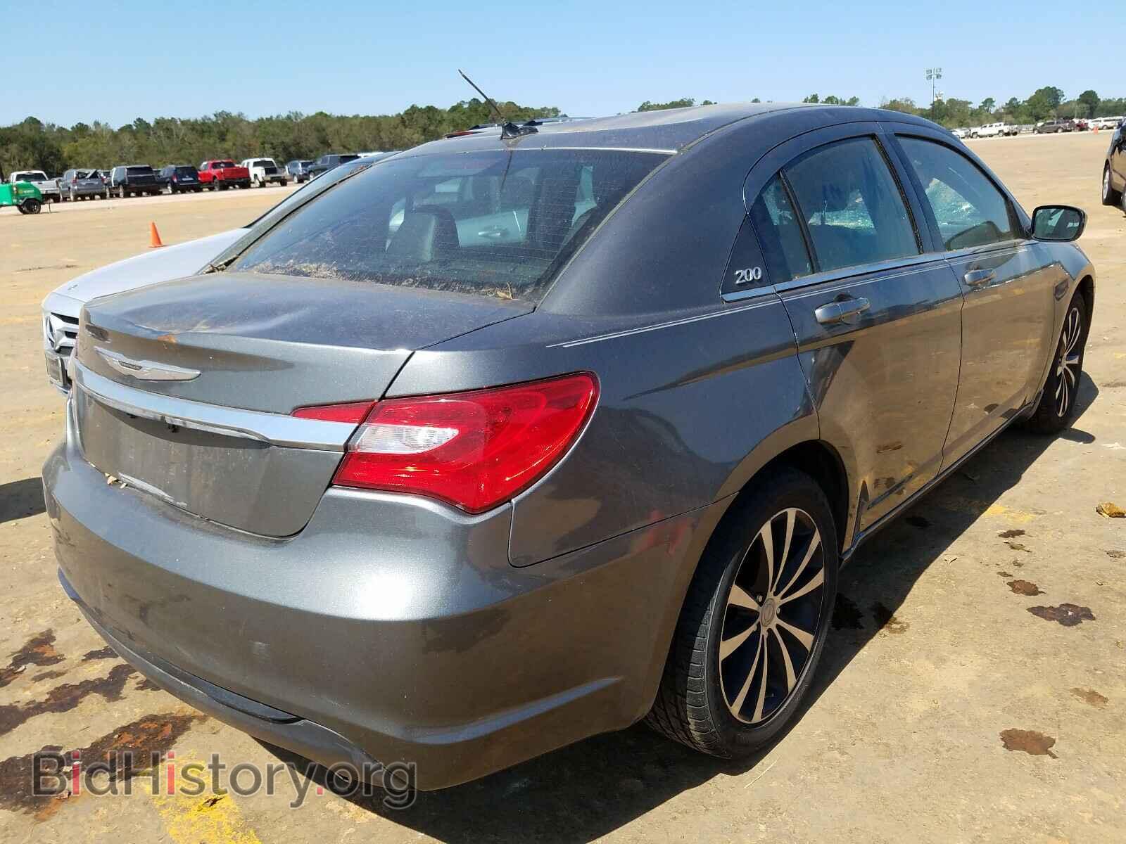 2013 CHRYSLER 200 - VIN: 1C3CCBCG6DN523447 - Фото 4