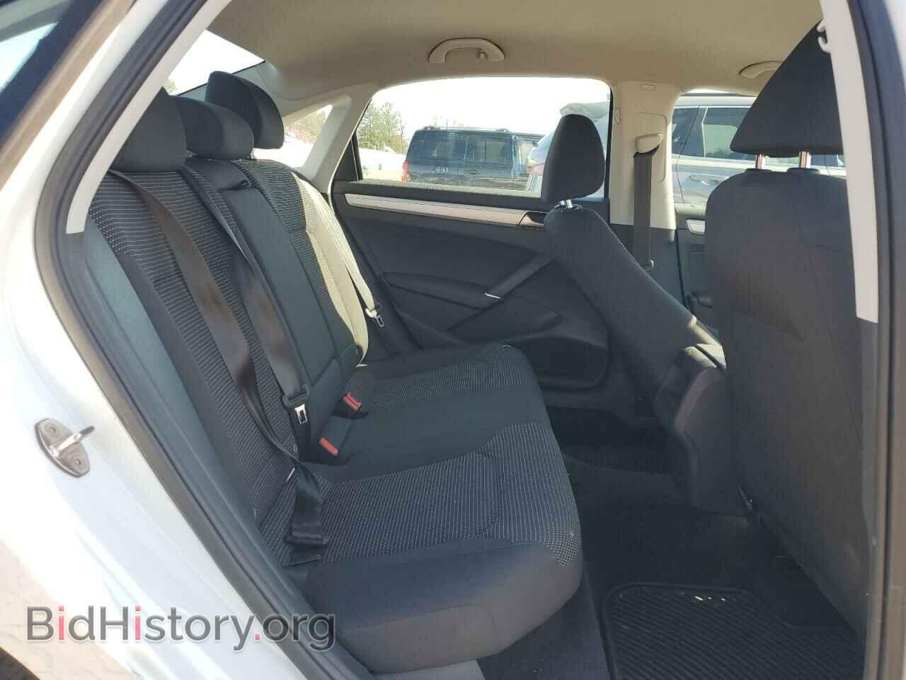 2016 VOLKSWAGEN PASSAT - VIN: 1VWAT7A30GC006559 - Фото 10