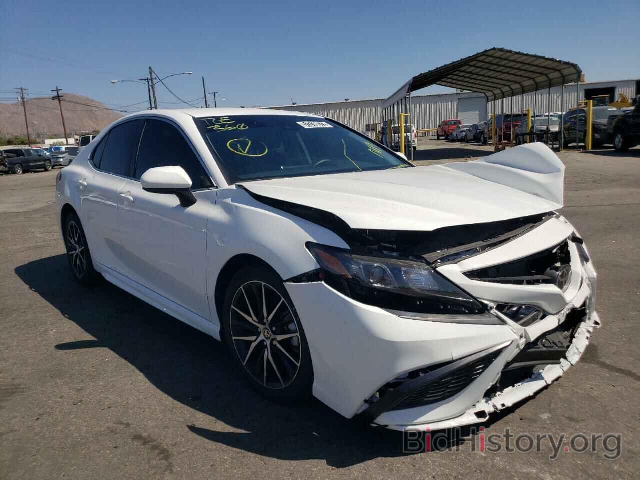 Photo 4T1G11AK8MU485984 - TOYOTA CAMRY 2021