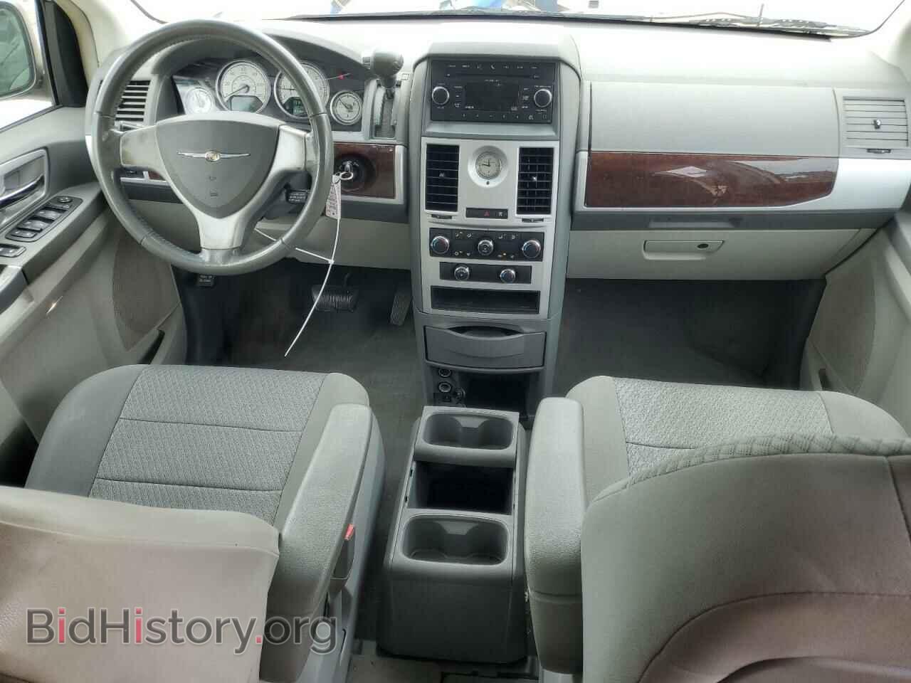 2010 CHRYSLER MINIVAN - VIN: 2A4RR5D15AR413417 - Фото 8
