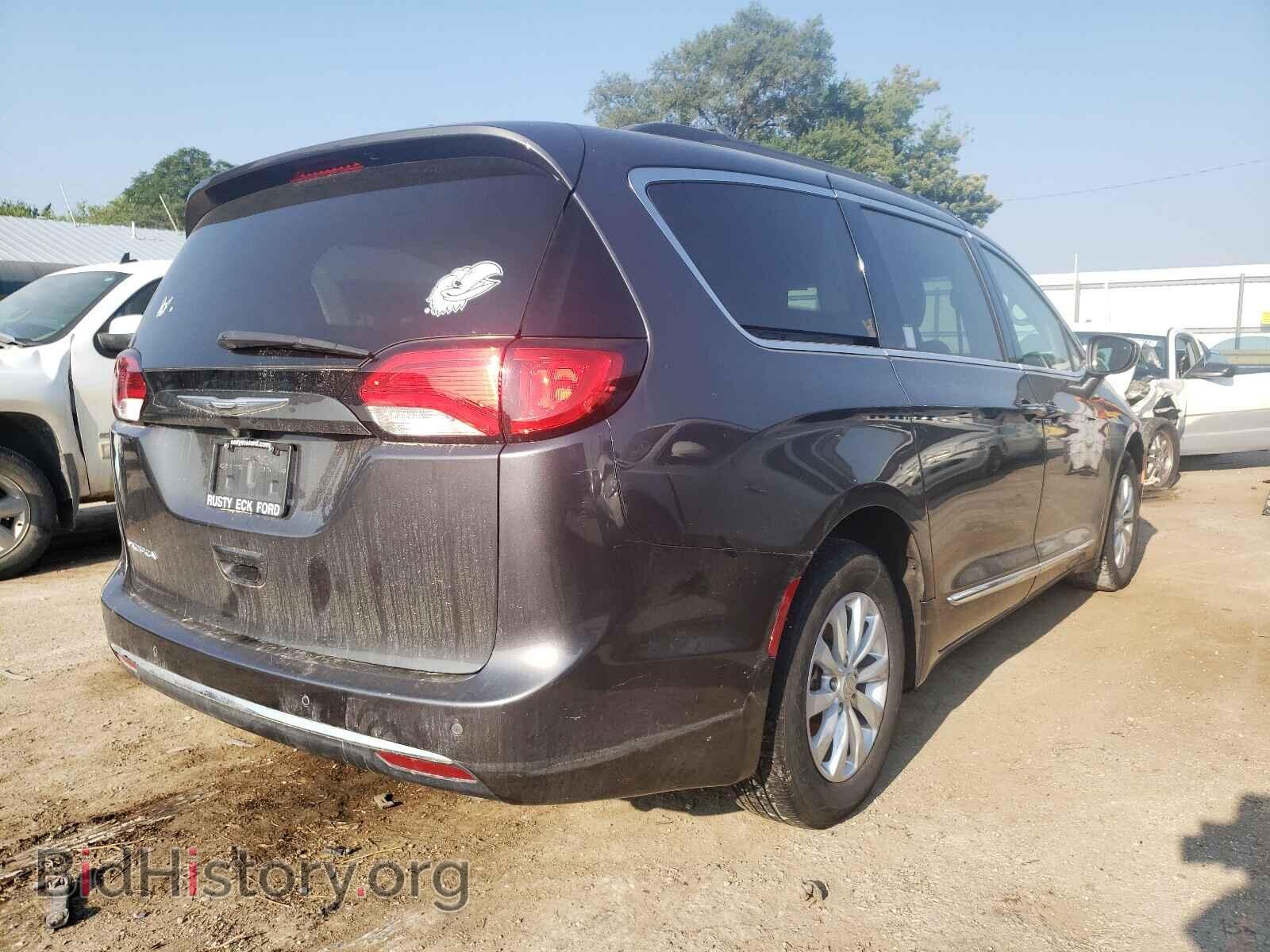2017 CHRYSLER PACIFICA - VIN: 2C4RC1BG5HR576375 - Фото 4