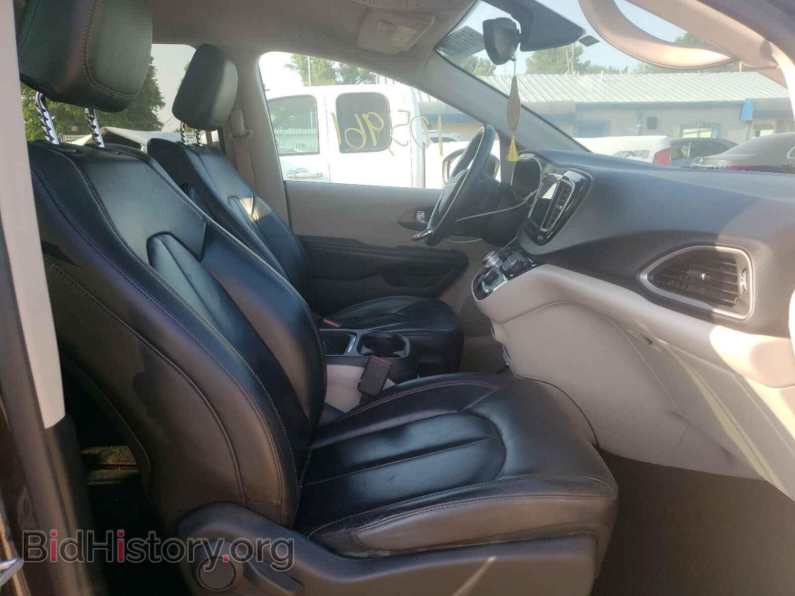 2017 CHRYSLER PACIFICA - VIN: 2C4RC1BG5HR576375 - Фото 5