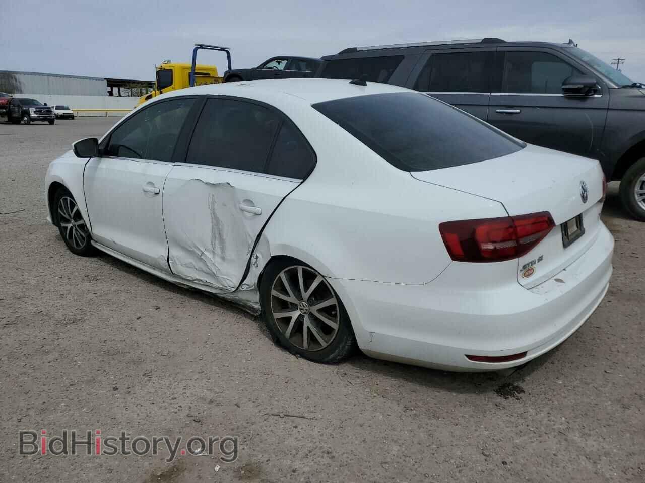 2017 VOLKSWAGEN JETTA - VIN: 3VWDB7AJ6HM304533 - Фото 2