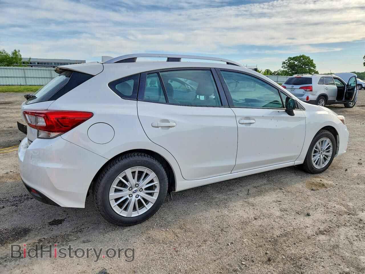 2017 SUBARU IMPREZA - VIN: 4S3GTAB62H3742956 - Photo 3
